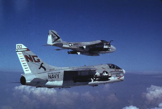 RFMV2010 - US Navy - KA-6 tanker (top) and A-6 Intruder .jpg