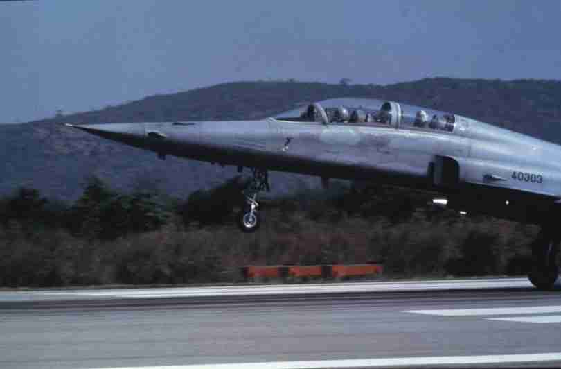rfmv3165.jpg